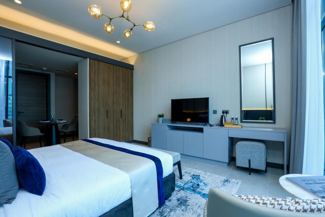 麦纳麦 Charthouse Bahrain酒店 外观 照片 A bedroom at the hotel