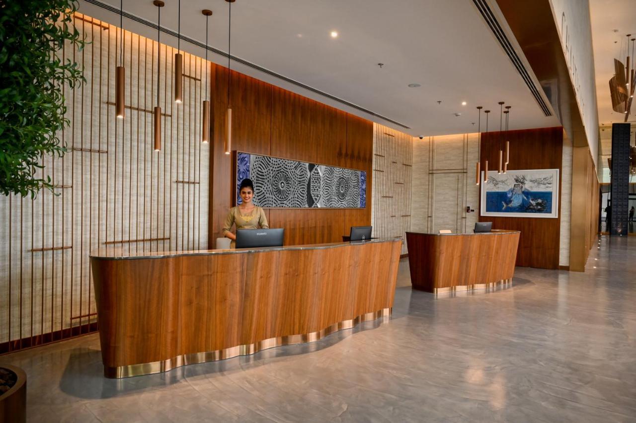 麦纳麦 Charthouse Bahrain酒店 外观 照片 The lobby of the hotel