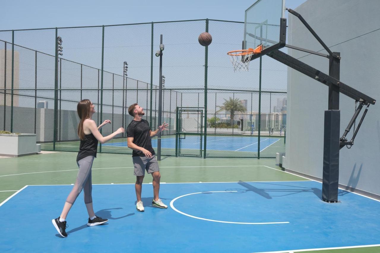 麦纳麦 Charthouse Bahrain酒店 外观 照片 Basketball at the Dubai Sports Hub