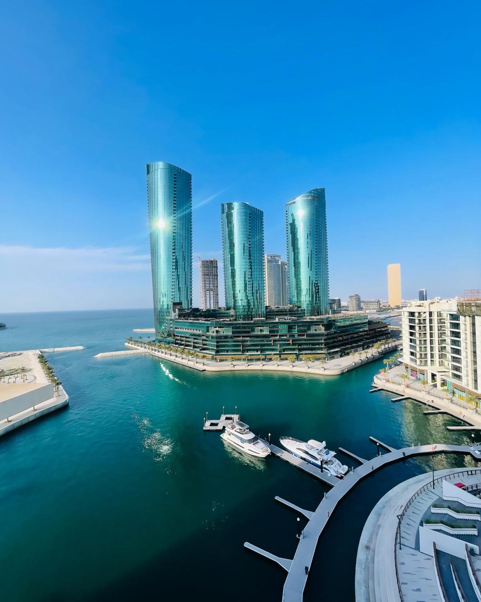麦纳麦 Charthouse Bahrain酒店 外观 照片 The complex in 2018