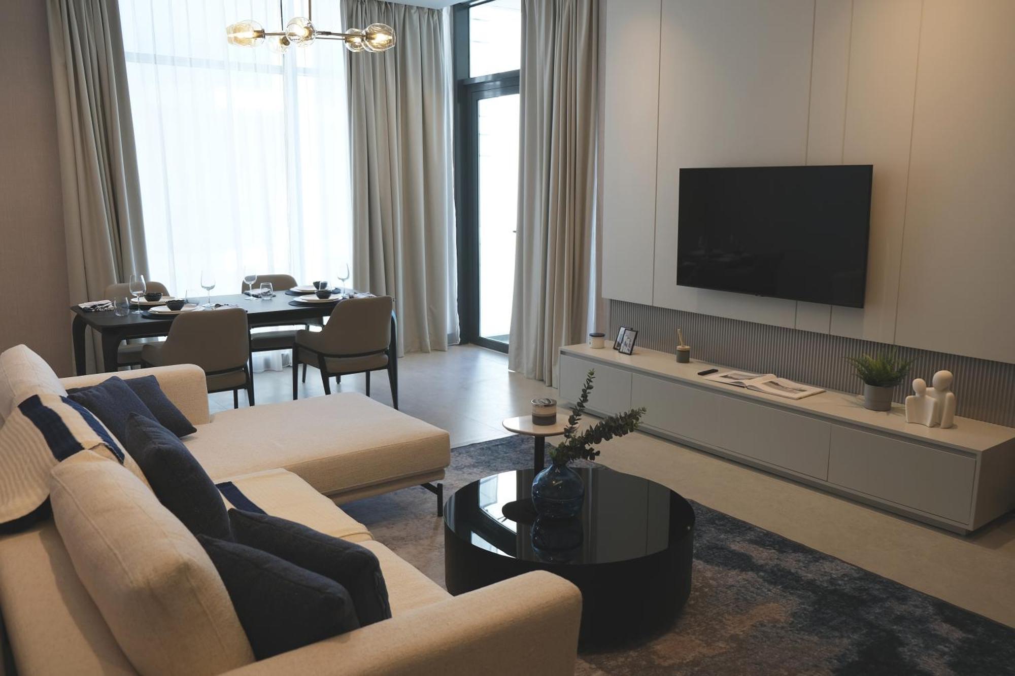 麦纳麦 Charthouse Bahrain酒店 外观 照片 A living room in a condominium