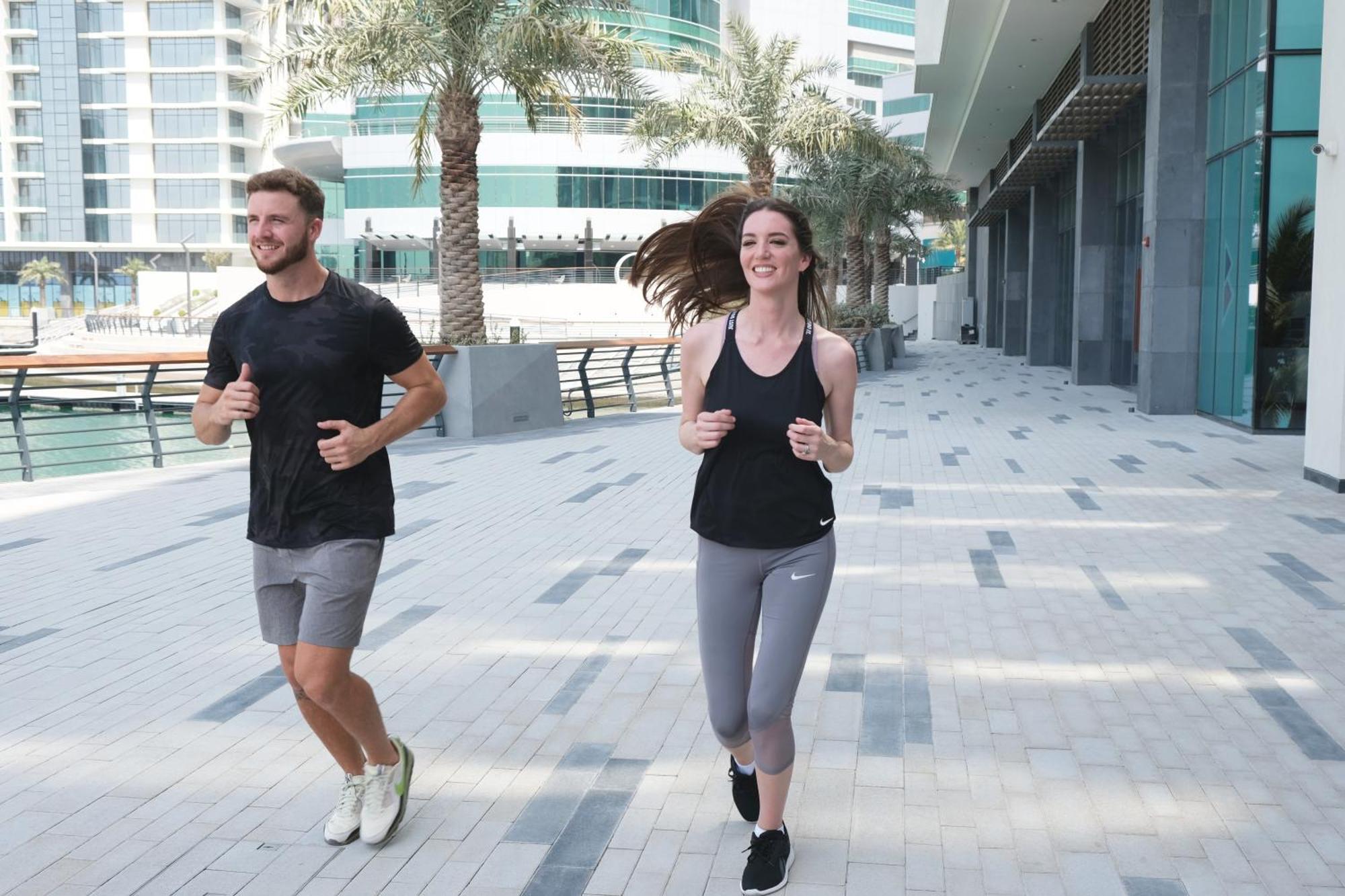 麦纳麦 Charthouse Bahrain酒店 外观 照片 Runners in Dubai